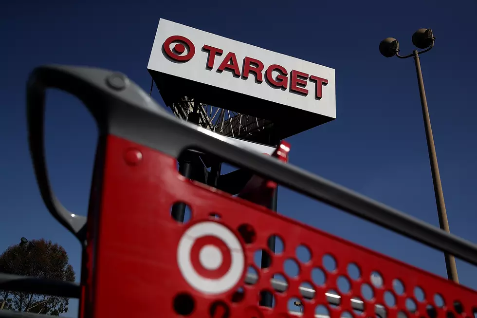 Plus – Size Woman Shopper Gives Lufkin, Texas Target a Piece of Her Mind