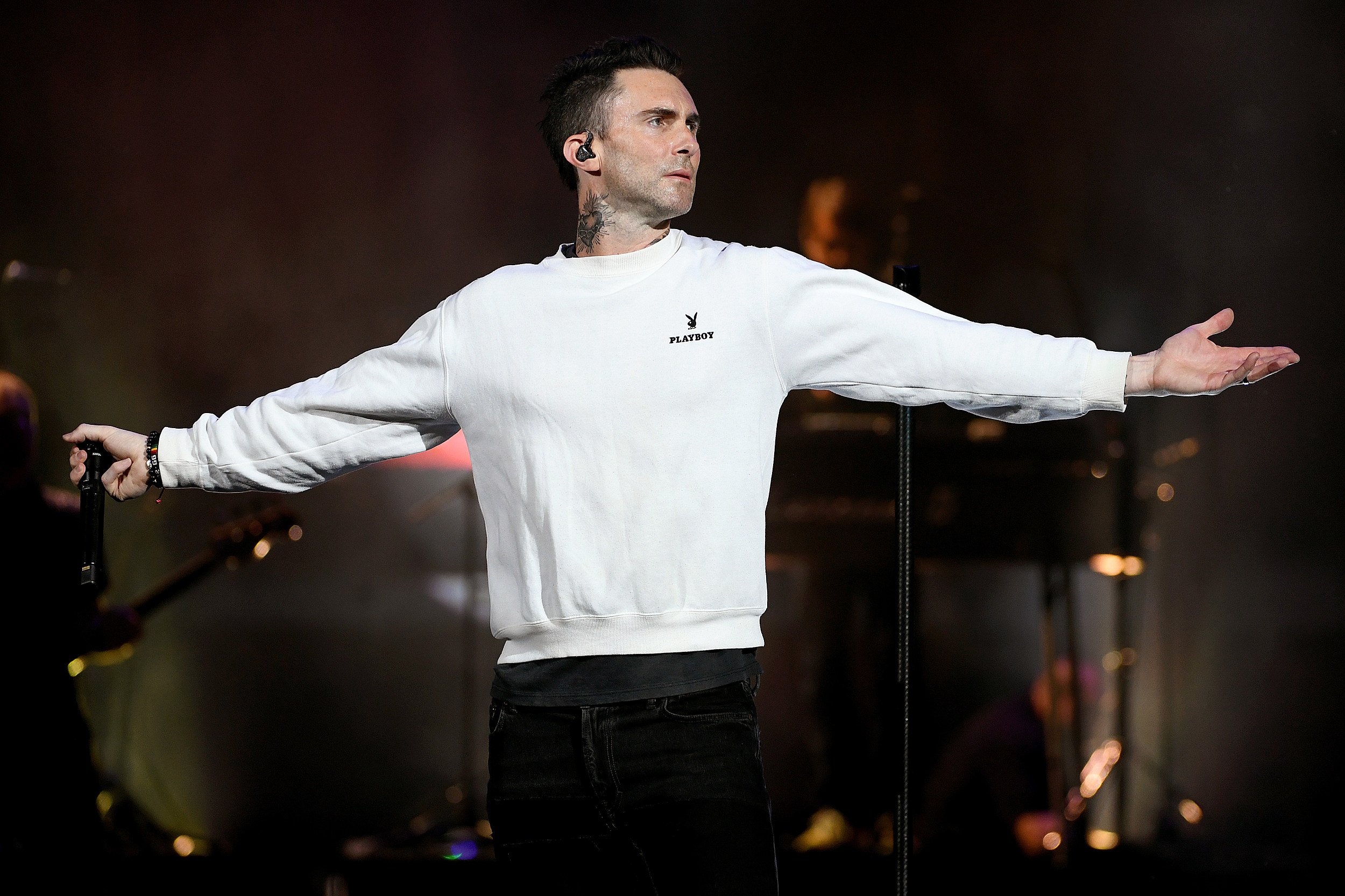 Maroon 5 honour late rappers Juice WRLD and Nipsey Hussle with