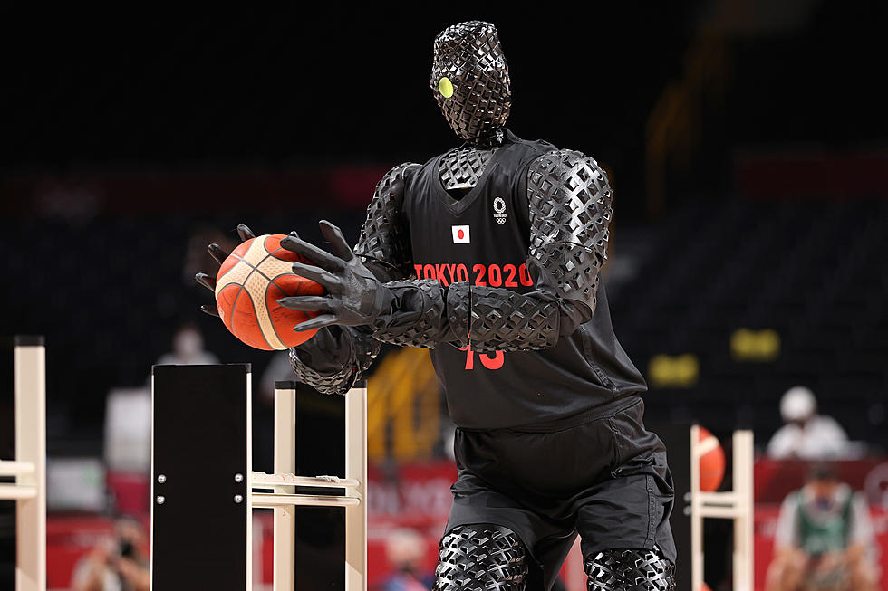 Toyota’s Robot CUE Wows Basketball Fans at 2021 Tokyo Olympics