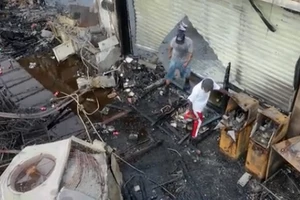 The Moment Looters in Lower 9th Ward Realize Drone is Watching Them