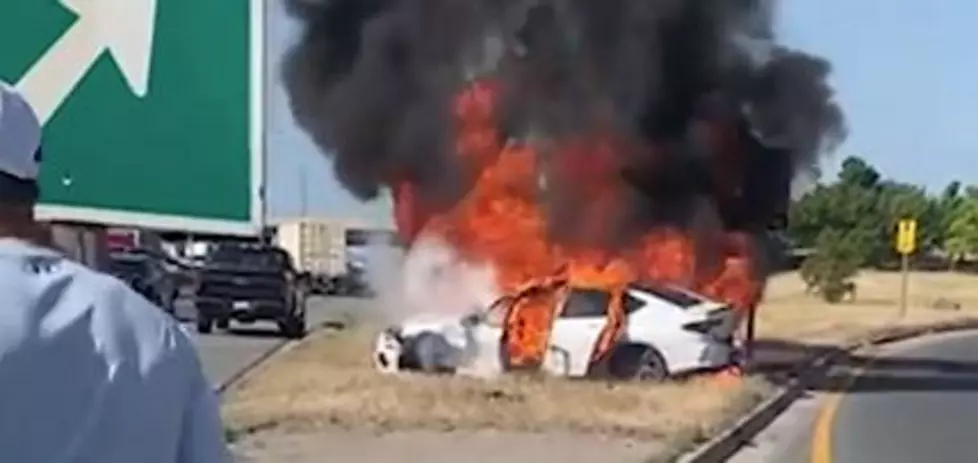 Motorists Attempt to Save Man in Burning Car [VIDEO]