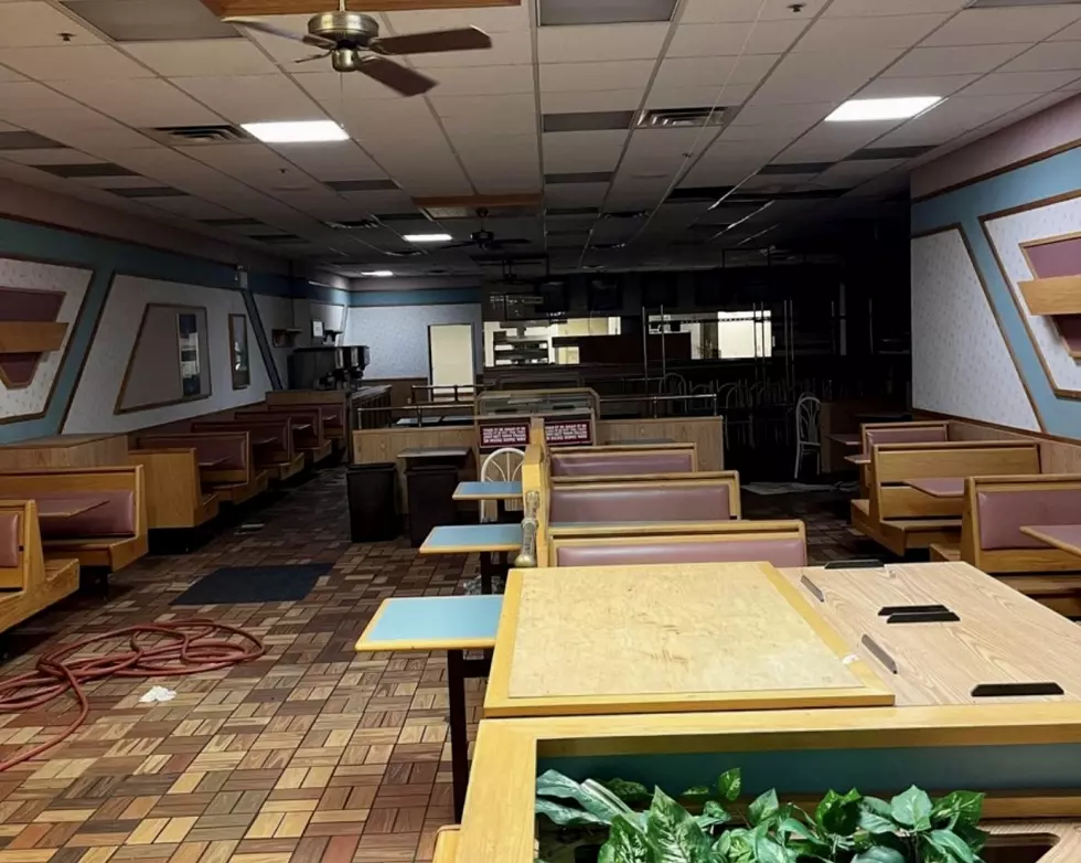 'Vintage' Burger King Found Completely Intact Behind Wall in Mall