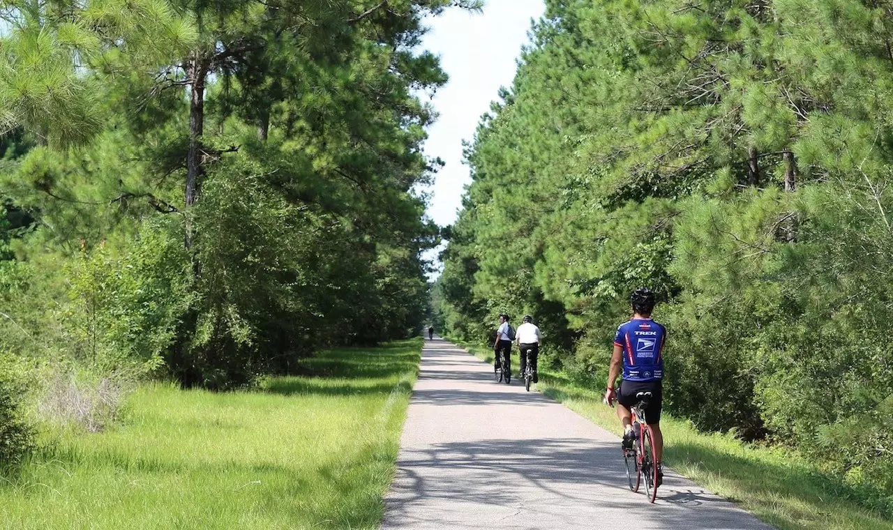 31 Miles of Paved Hiking, Biking and Riding Louisiana Perfection
