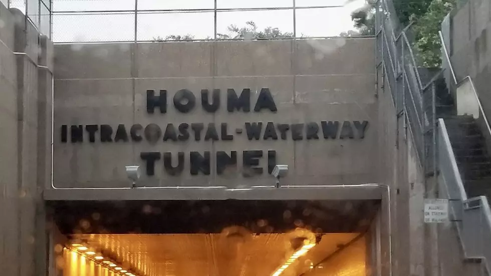 Haunted Houma Tunnel—Motorists See Ghosts