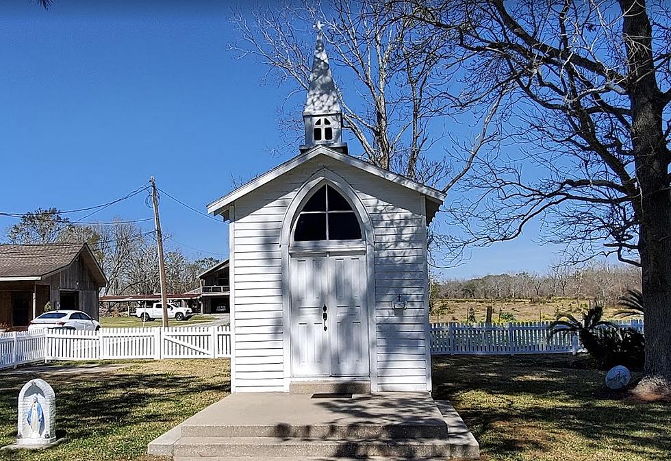 The ‘World’s Smallest Church’ is Nestled Away in Louisiana [VIDEO]