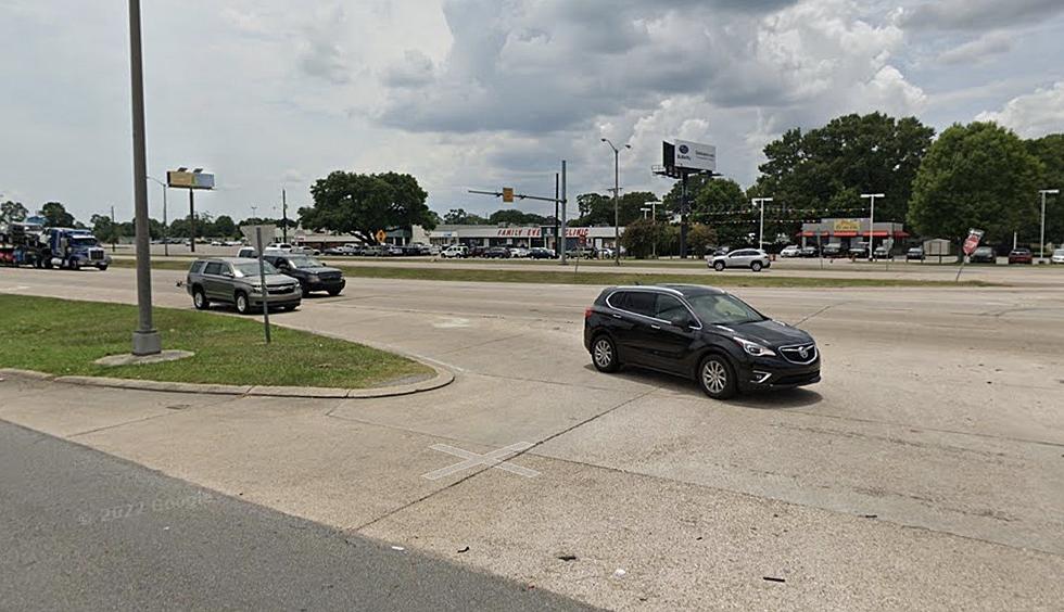 Lafayette, La. Police Say Pedestrian Hit by a Car