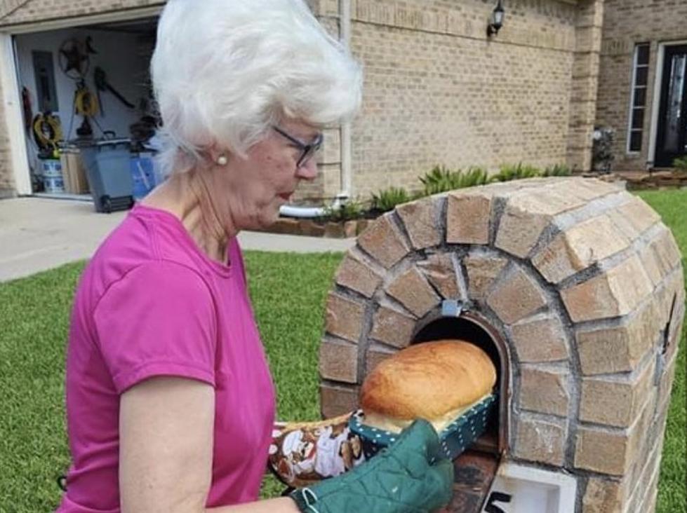 Southern Woman Bakes Bread in Mailbox During Heat Wave