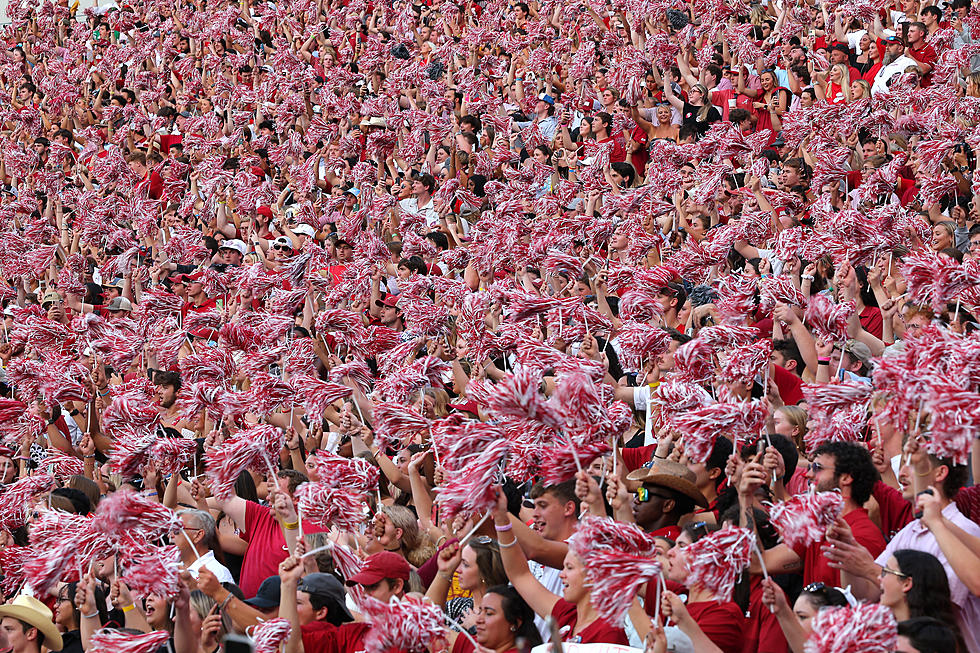 Alabama Crimson Tide Fans Yell Disgusting Racist Remarks Towards Texas Players