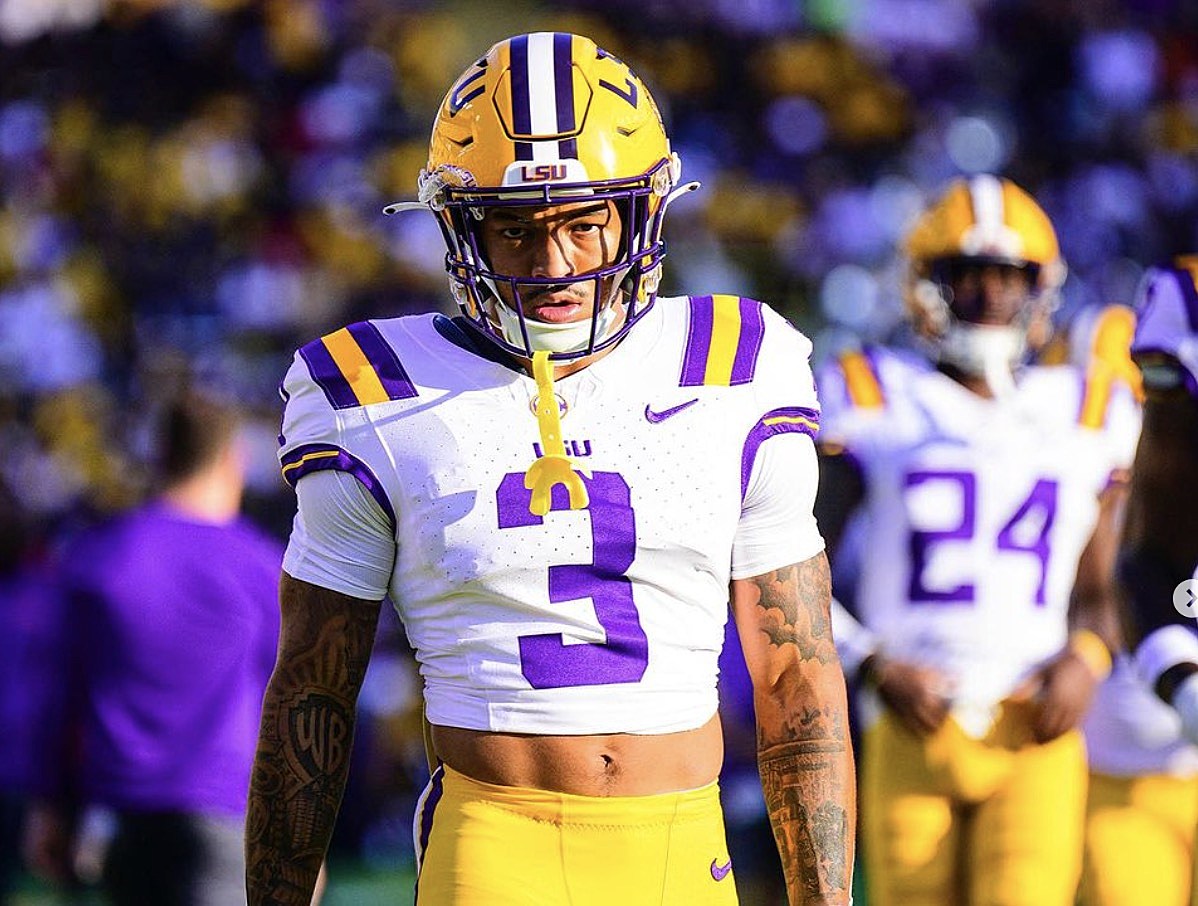 LSU Football to Wear Special Decal on Helmets Against Arkansas
