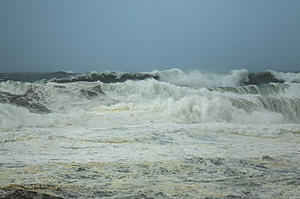 Gulf of Mexico Could See 20-Foot Waves Sweep Across Region