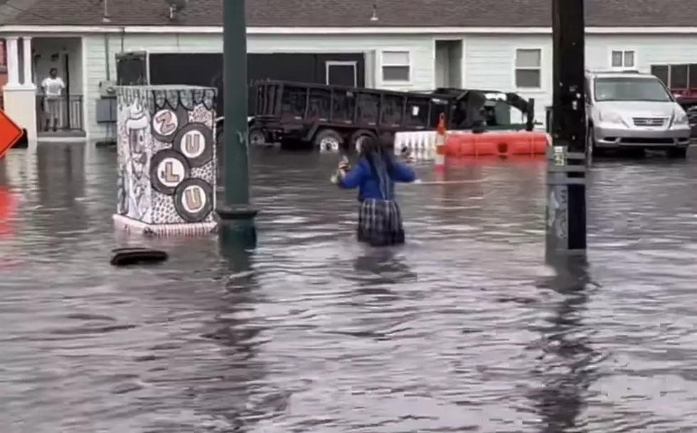 Student Walks Through Deep Water in South Louisiana to Get Home After School