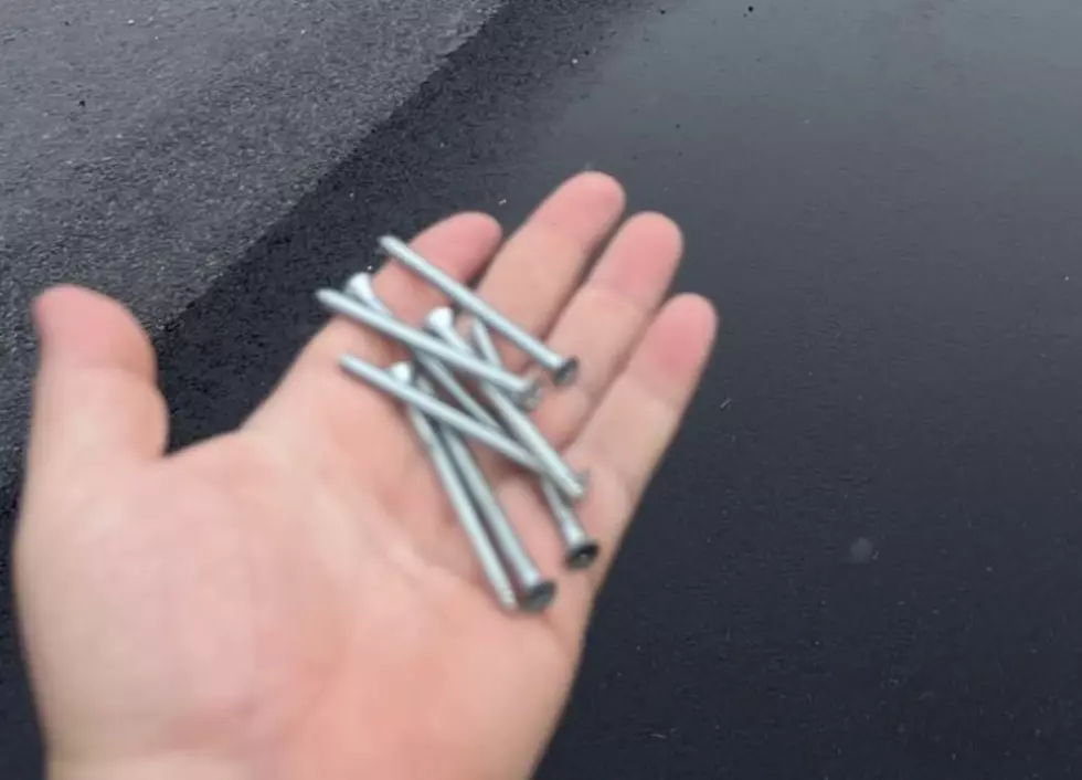 Thousands of Nails and Screws Fall Onto I-10 Near Scott, Louisiana