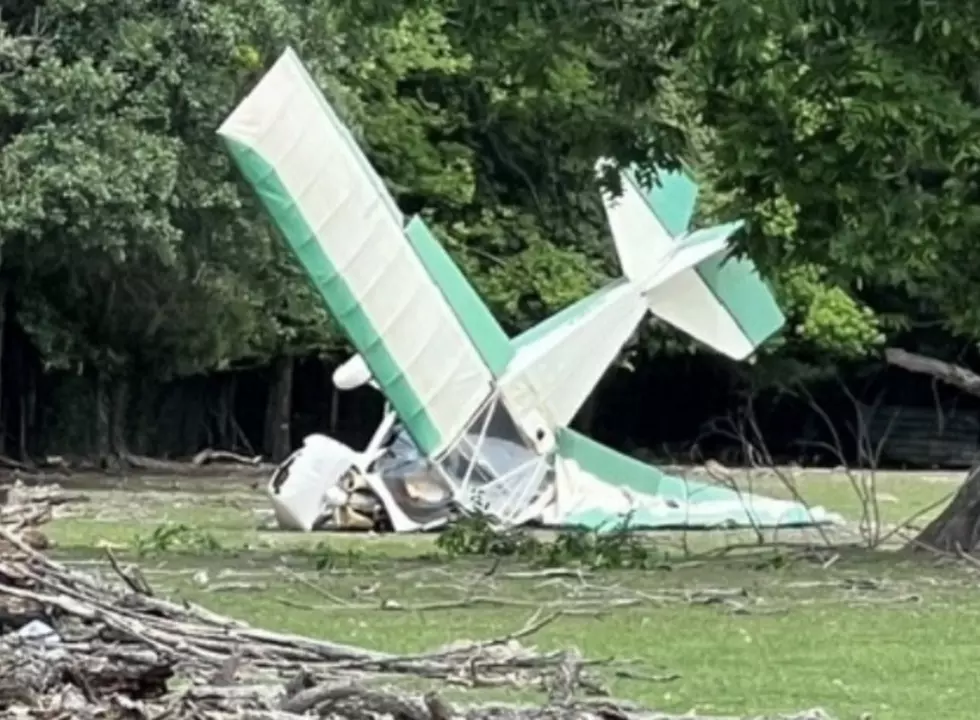 Small Plane Crashes Near Breaux Bridge