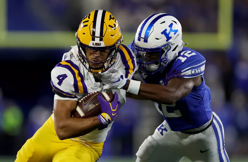 University of Kentucky Fans Troll LSU Players and Coaches After Game