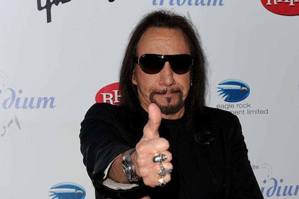 Ex-Kiss Guitarist Ace Frehley To Appear at Rock and Shock Convention