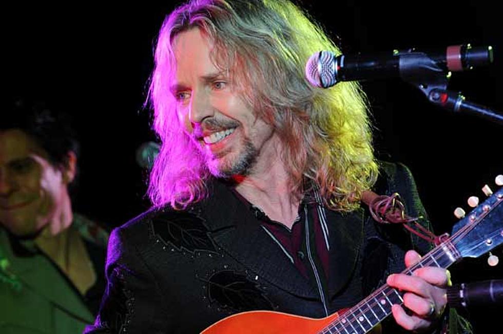Styx&#8217;s Tommy Shaw Says Reunion With Former Singer Dennis DeYoung is Not Realistic