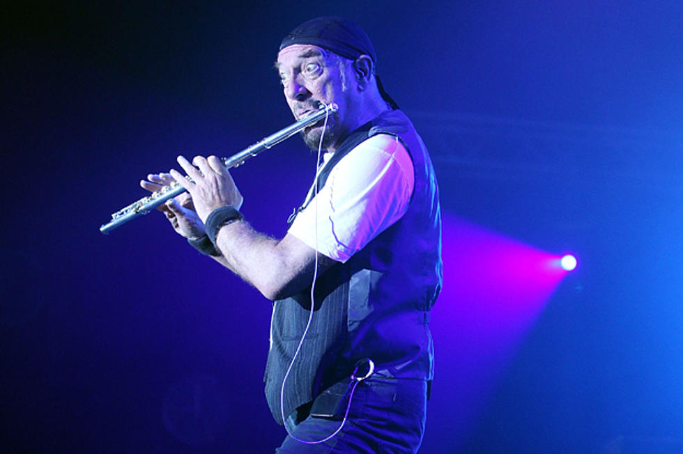 Jethro Tull&#8217;s Ian Anderson Recalls Being Soaked in Urine at His Worst Gig Ever