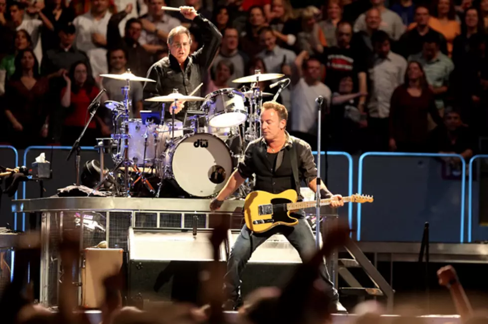 Bruce Springsteen Rocks &#8216;Emotional&#8217; Take on &#8216;Tenth Avenue Freeze-Out&#8217; During Surprise Club Gig