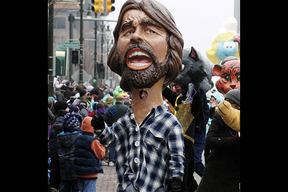 Bob Seger Big Headed Monster Invades Detroit &#8211; Pic of the Week
