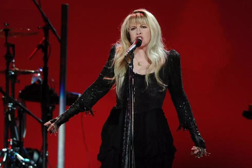 Fleetwood Mac Singer Stevie Nicks&#8217; Mom Passes Away at 84