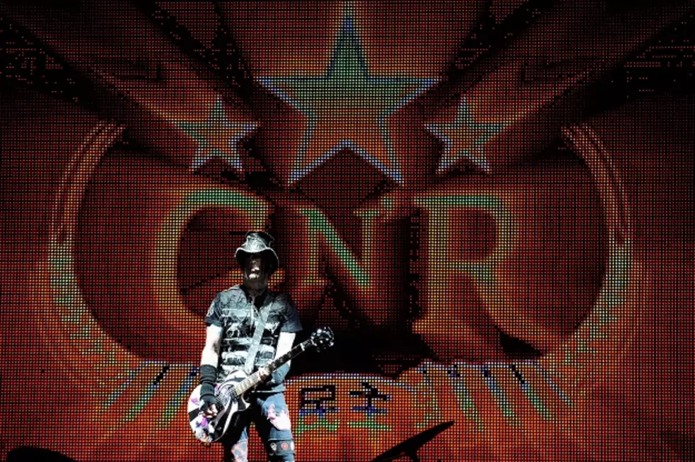 When Will We Get a New Guns N&#8217; Roses Album? &#8211; Readers Poll