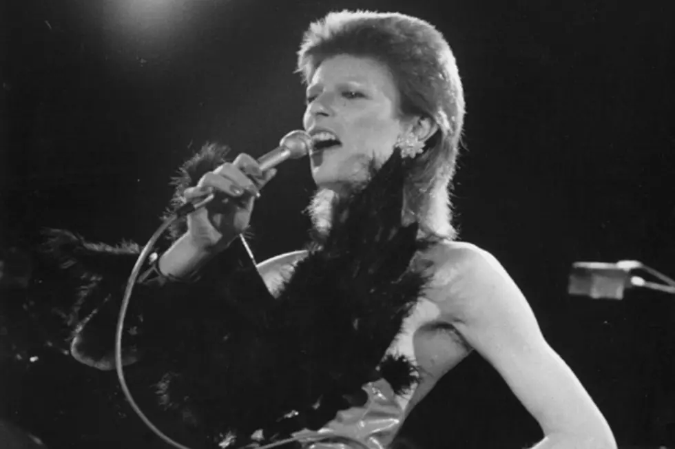 David Bowie’s ‘Starman’ Picture Disc to Drop On Record Store Day