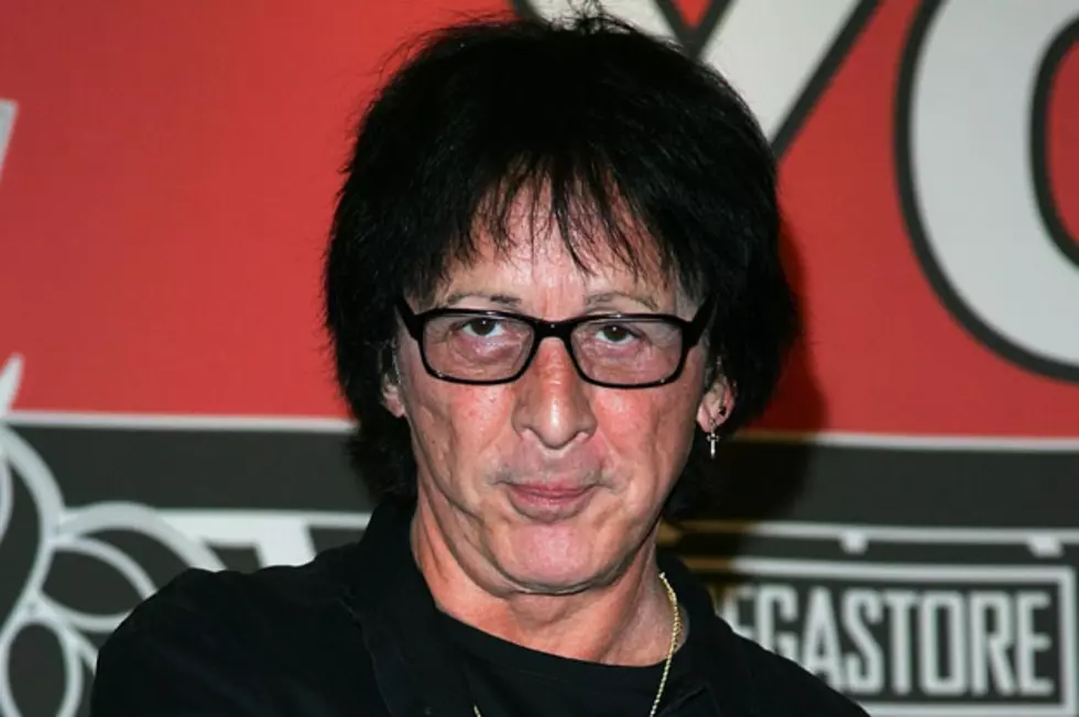 Original Kiss Drummer Peter Criss Set To Publish Autobiography