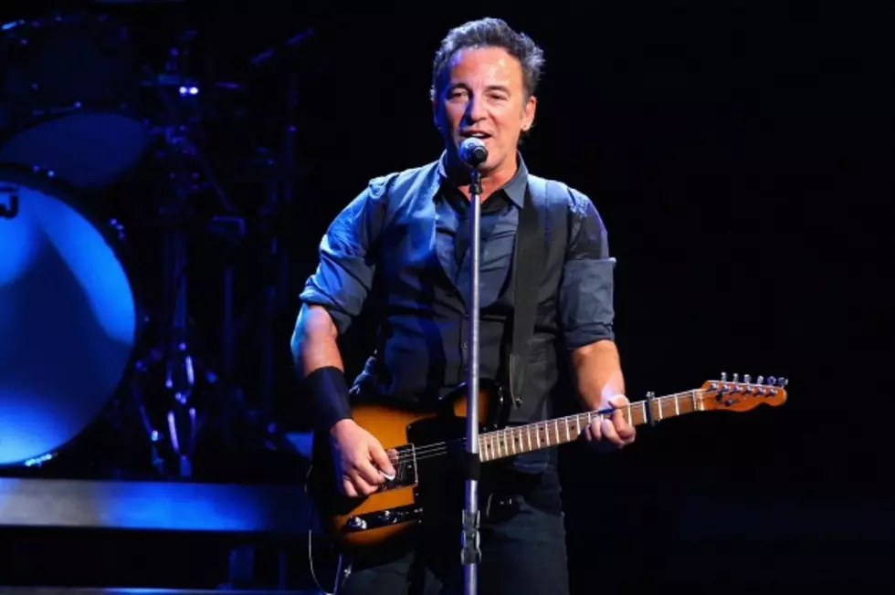 Bruce Springsteen, &#8216;Death To My Hometown&#8217; &#8211; Video Review