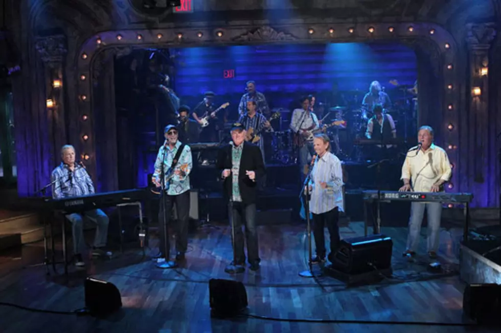 Beach Boys &#8216;Do It Again&#8217; On &#8216;Late Night With Jimmy Fallon&#8217;