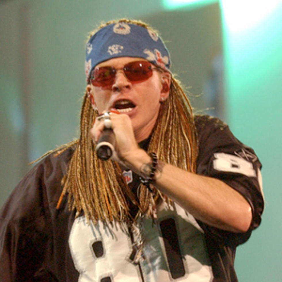 Axl Rose Fights Tommy Hilfiger – 25 Most Destructive Guns N' Roses Moments