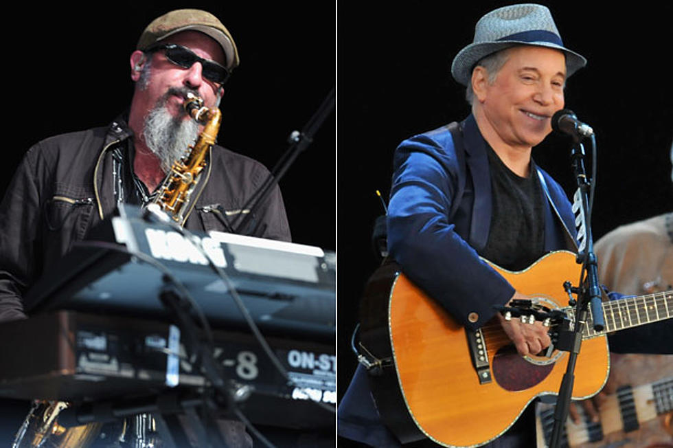 Los Lobos&#8217; Steve Berlin Labels Paul Simon a &#8216;Jerk,&#8217; Alleges &#8216;Graceland&#8217; Snub