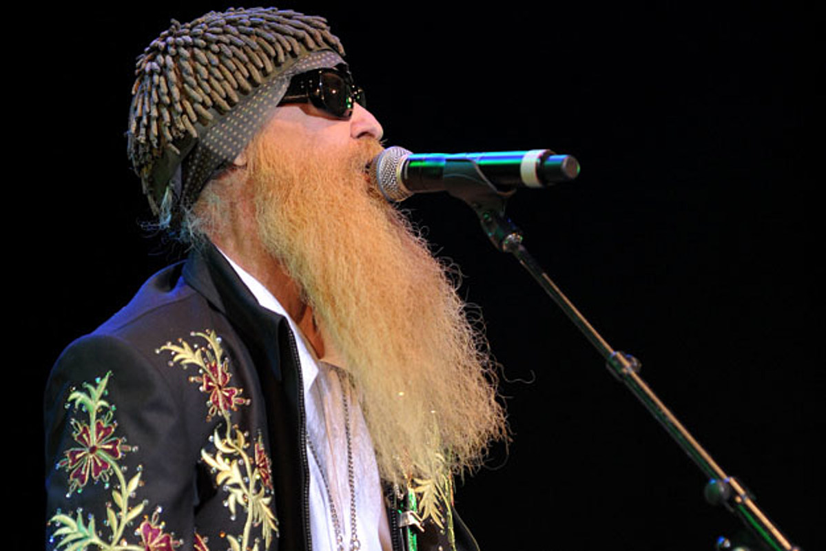 ZZ Top's Billy Gibbons Explains His Fascination With Vinyl Records