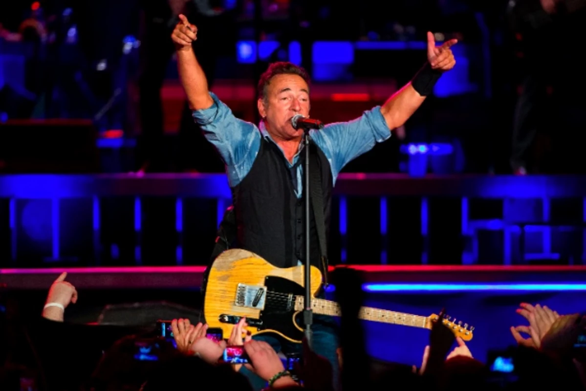 Bruce Springsteen Opens East Rutherford Show With Concert Debut of 32