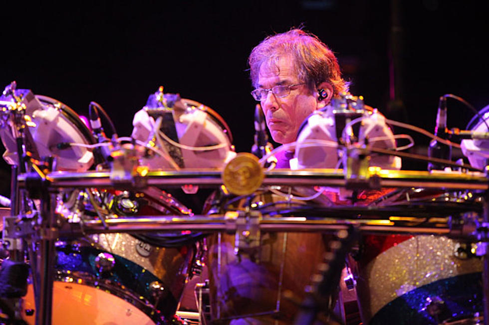 Former Grateful Dead Drummer Mickey Hart Wanted by Police After Alleged Attack
