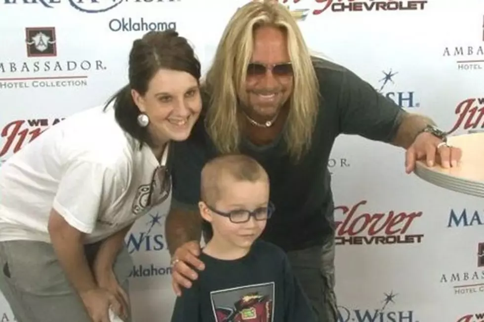 Vince Neil and Gene Simmons Help Make Wishes Come True for Sick Children