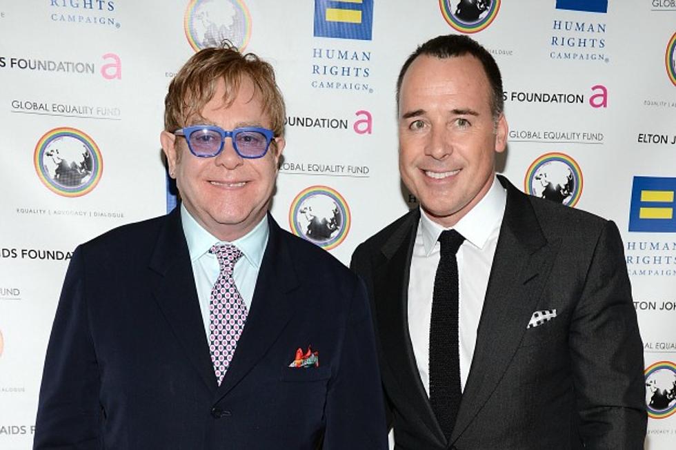 Elton John Campaigns for Gay Marriage in the U.K.