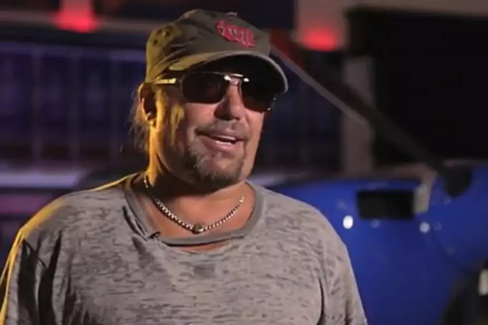 New Vince Neil Reality Show to Follow Rocker&#8217;s Pursuit of Pilot&#8217;s License