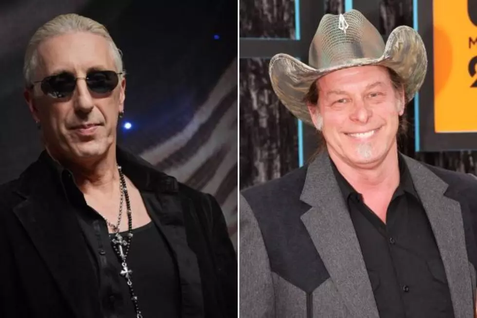 Dee Snider Confused by &#8216;Draft Dodger&#8217; Ted Nugent&#8217;s Conservative Following