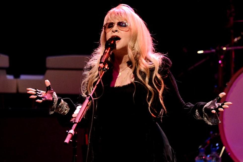Stevie Nicks Performs ‘You Can’t Fix This’ on ‘Letterman’ With Sound City Players