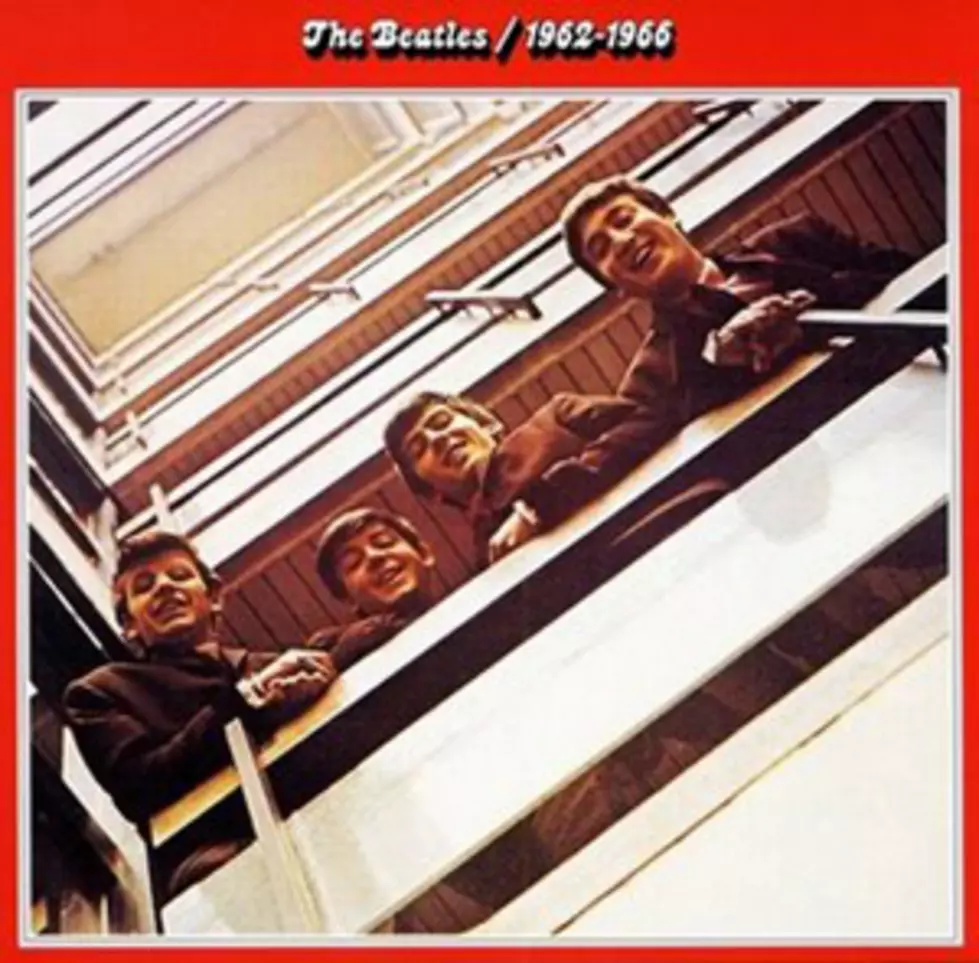 42 Years Ago: The Beatles Beat the Bootleggers With the &#8216;Red&#8217; and &#8216;Blue&#8217; Albums
