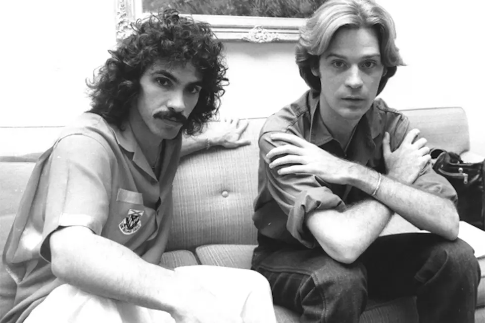 Top 10 Hall & Oates Songs From the '70s