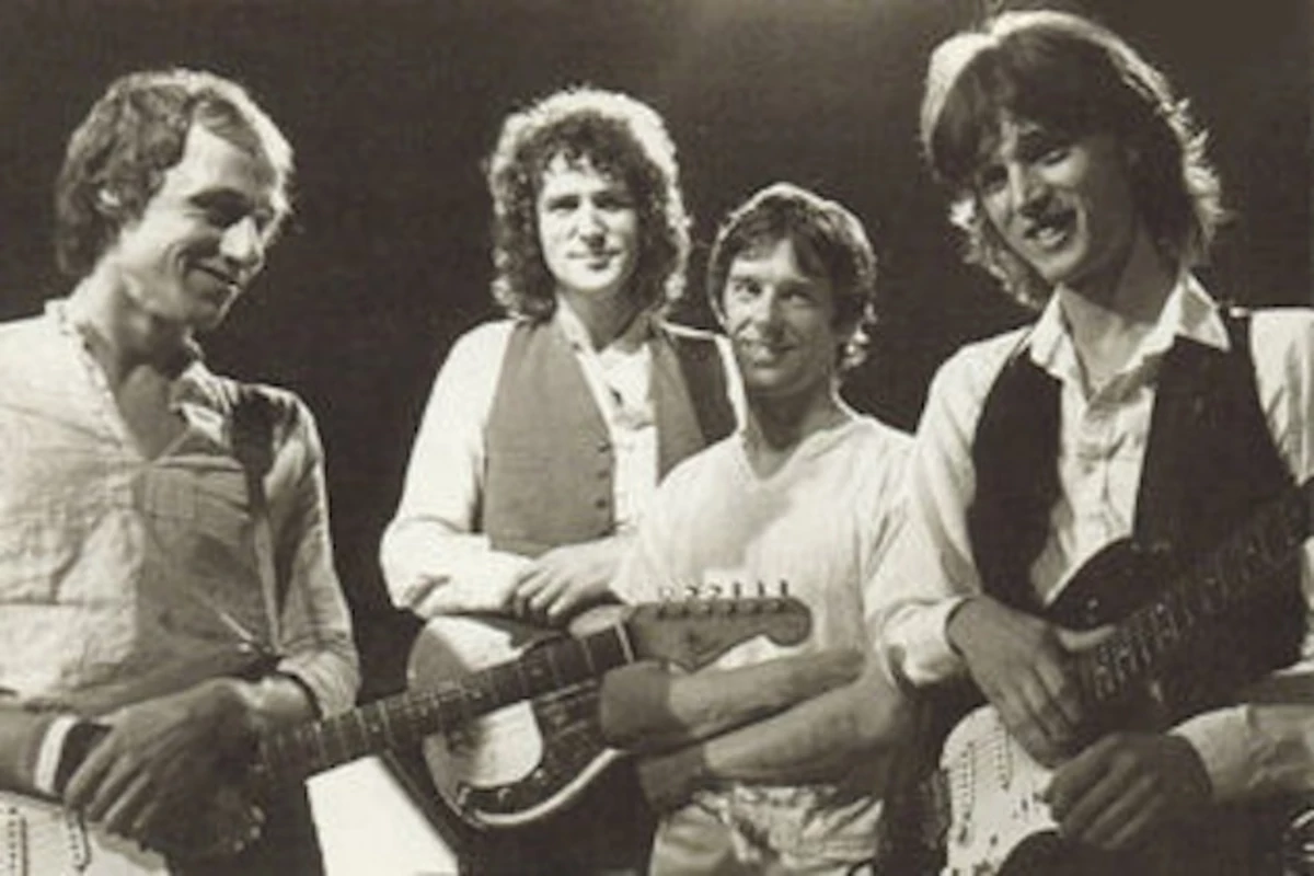 Dire Straits, 'Sultans of Swing' – Lyrics Uncovered
