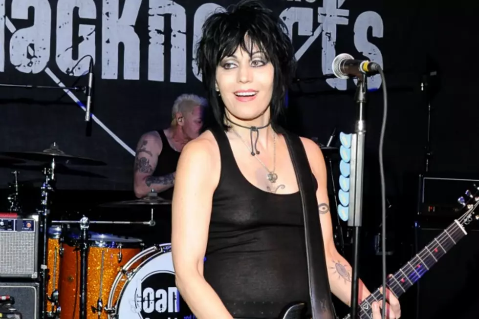Joan Jett To Release &#8216;Unvarnished&#8217;