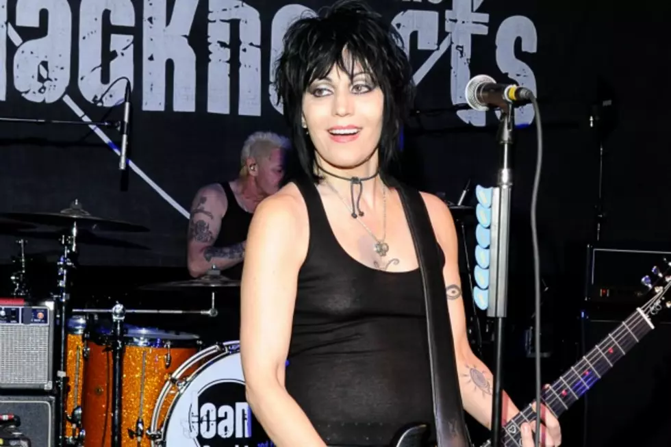 Joan Jett To Release ‘Unvarnished’