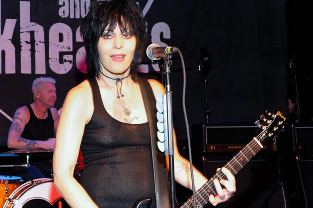 Joan Jett & the Blackhearts, 'Unvarnished' - Album Review.