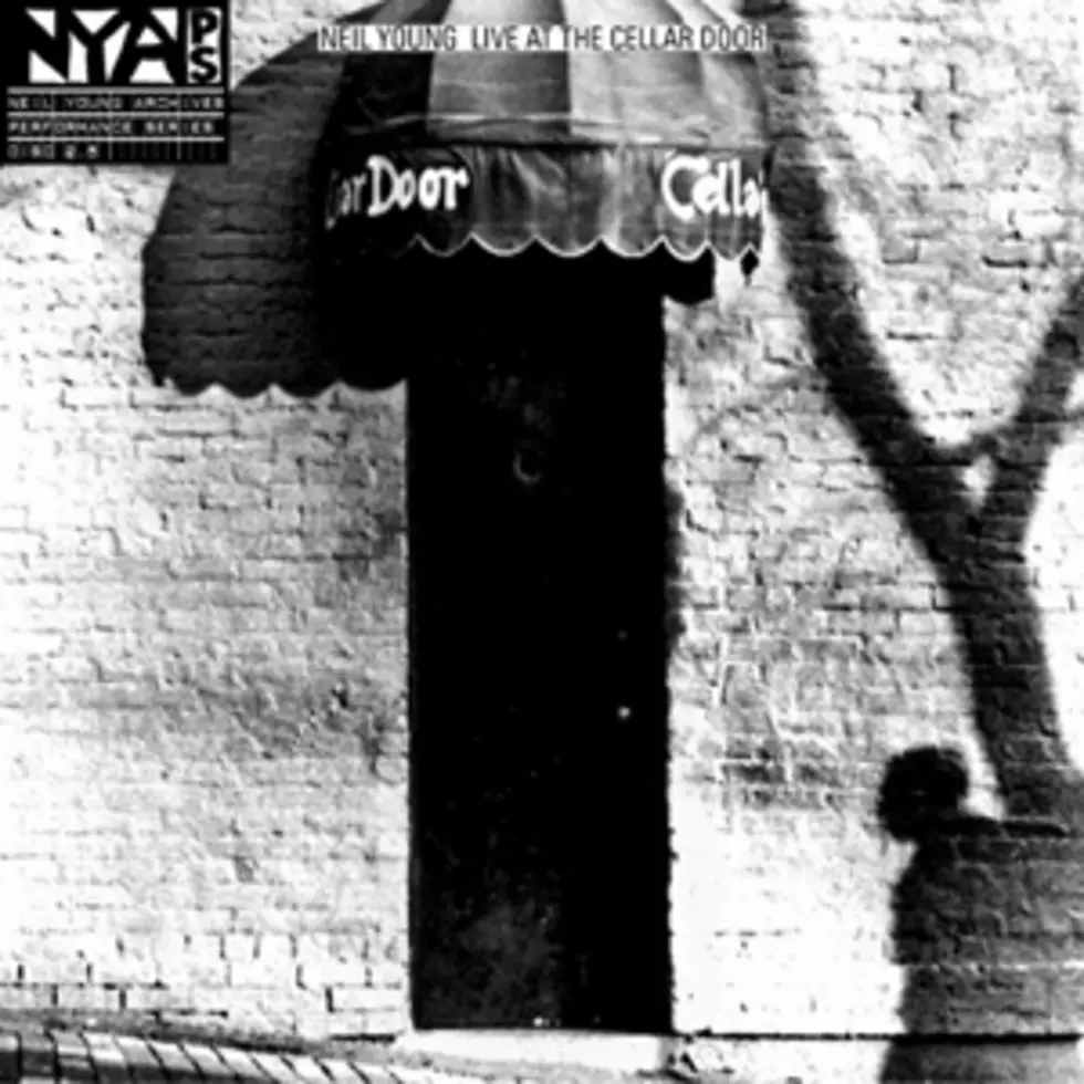 Neil Young, &#8216;Live at the Cellar Door&#8217; &#8211; Album Review