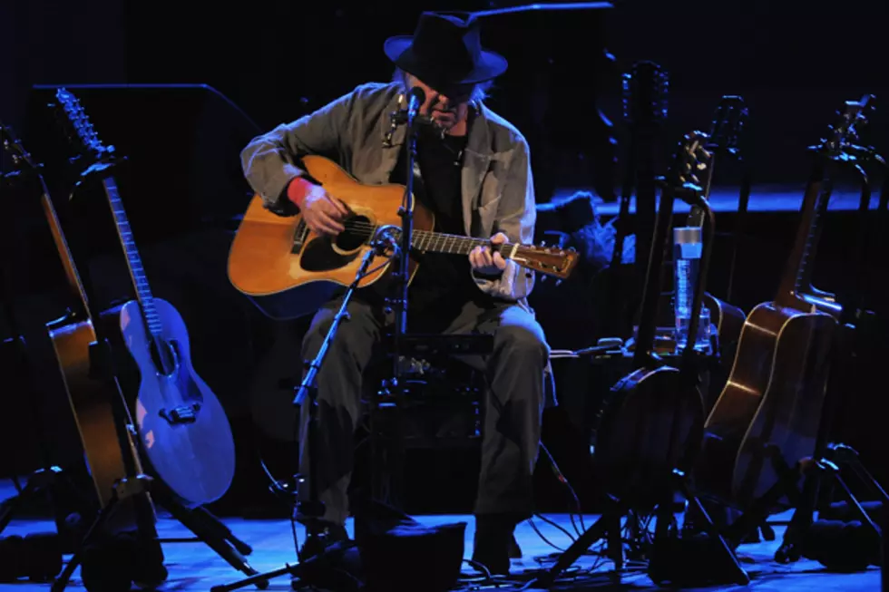 Watch an Entire Neil Young Concert From Carnegie Hall