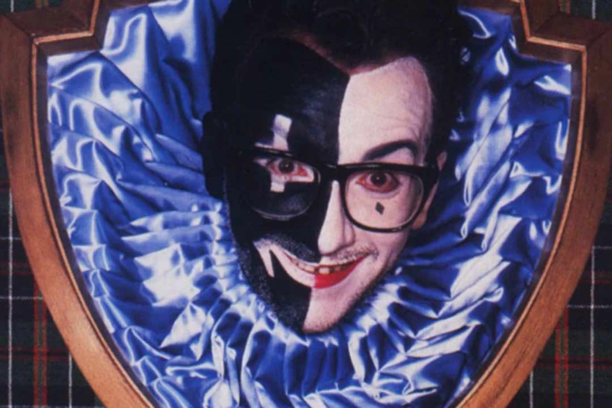30 Years Ago: Elvis Costello Closes Out the '80s With 'Spike'