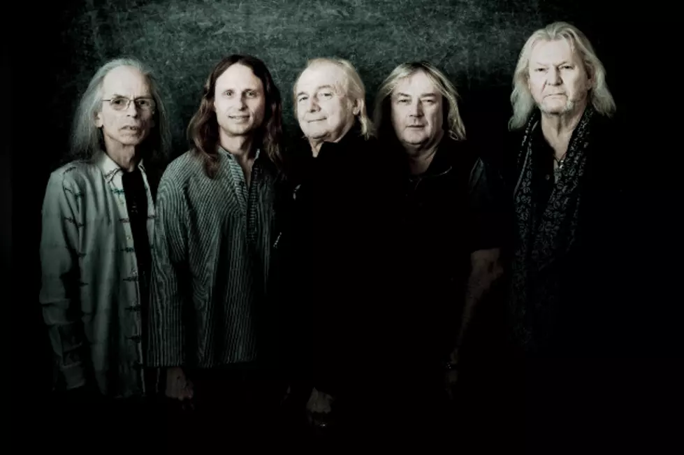 Steve Howe Of Yes On Their New Album, 2014 Summer Tour + &#8216;Ethereal&#8217; Life