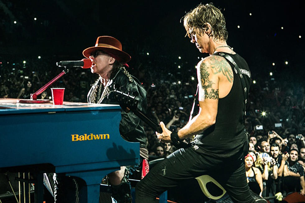 Watch Video Of Duff McKagan’s First Full Concert With Guns N’ Roses Since 1997